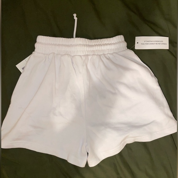 Shorts - Picture 2 of 3